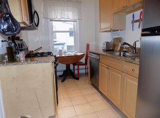 22 Atlantic St Apt 8 Lynn Ma 01902 Zillow