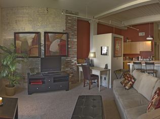 900 Farnam St Apt 615 Omaha Ne 68102 Zillow