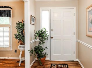905 Elizabethan Dr Greensboro Nc 27410 Zillow 905 Elizabethan Dr Greensboro Nc