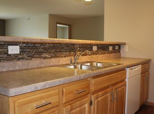 Grand Gateway Apartment Homes Saint Cloud Mn Zillow
