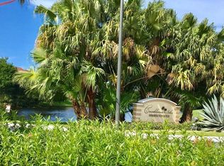 815 W Boynton Bch Blvd