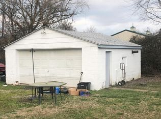 barn: pole barn builders shepherdsville ky