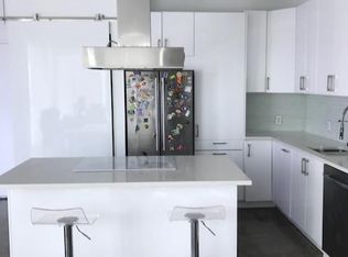10 SW South River Dr APT 804