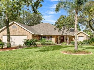 26 Forest View Way