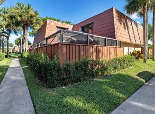 417 Buttonwood Ln