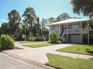 388 Chateau Ct