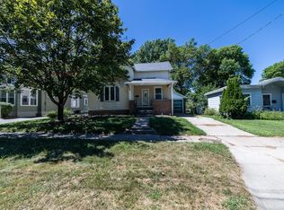 1303 S Pennsylvania Ave, Mason City, IA 50401 | Zillow