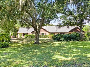 1720 Hidden Lake Dr