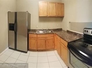 15201 NE 6th Ave APT C105