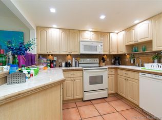 1650 NE 115th St APT 601