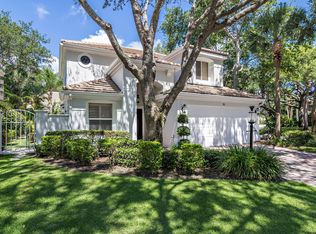 31 Grand Bay Cir