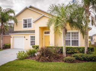 824 Reserve Pl