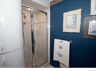1101 Admirals Walk Buffalo Ny 14202 Zillow Street View