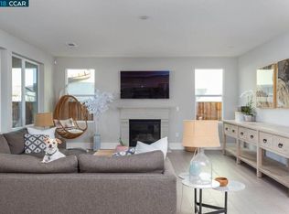 2939 Hanauma Bay Dr Pittsburg Ca 94565 Zillow