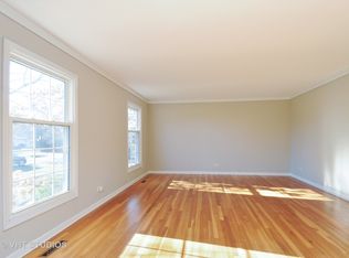 28w104 Country View Dr Naperville Il 60564 Zillow