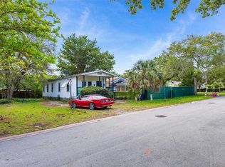 108 Oak Ave
