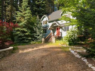 701 Cottage Grove Rd Lake Arrowhead Ca 92352 Zillow