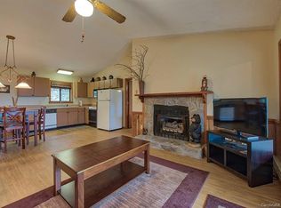 404 Old Country Rd Waynesville Nc 28786 Zillow