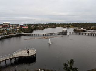 Laketown Wharf