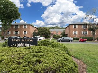 Floral Gardens Apartments Springfield Township Nj Zillow