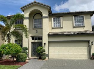 3738 Old Lighthouse Cir