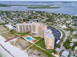 Regatta Beach Club