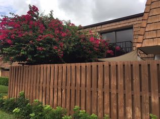 1605 16th Ln