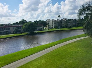 Villages Of Oriole Bonaire Condominium