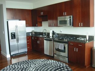 150 E Robinson St UNIT 403