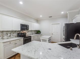 15901 Delasol Ln