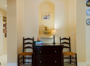 2020 Tarpon Bay Dr N APT 102