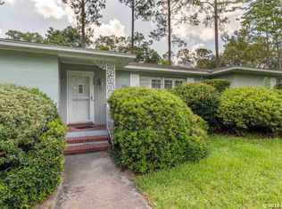 1826 NW 22nd St