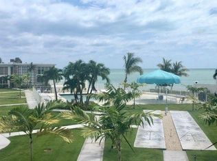 581 E Ocean Dr #30