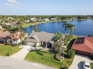 529 Crystal Lake Dr