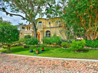 3280 Treasure Trove Ln