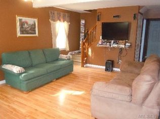 31 Beaver Ln West Babylon Ny 11704 Zillow