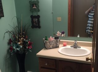 Bathroom Remodel Zanesville 2860 hidden mound dr, zanesville, oh 43701 | zillow Bathroom Remodel Zanesville 2860 hidden mound dr, zanesville, oh 43701 | zillow