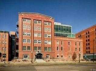 1127 auraria