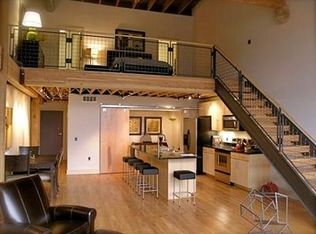 241 N George St Apt 300 York Pa 17401 Zillow