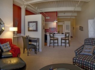900 Farnam St Apt 615 Omaha Ne 68102 Zillow