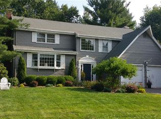 6 Pine Brook Ln West Hartford Ct 06107 Zillow