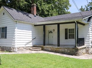 202 S Winter St, Midway, KY 40347 | Zillow