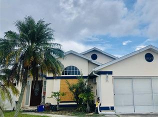 105 Blue Indigo Ct