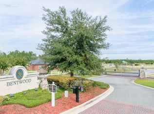 11189 Saddle Club Dr