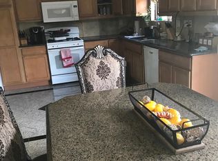 8415 Pamela Dr Sterling Heights Mi 48312 Zillow