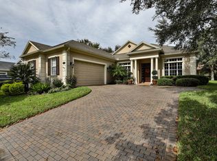 105 Wisteria Ln