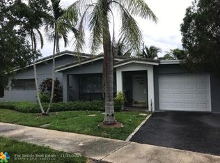 214 SE 11th St