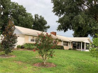 301 Riverside Dr