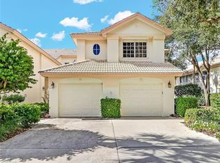 7702 Gardner Dr UNIT 203