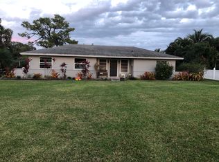 1375 NW Pine Lake Dr